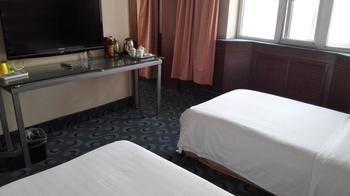 Juhe Express Hotel Luoyang Tianjin Road Exterior foto